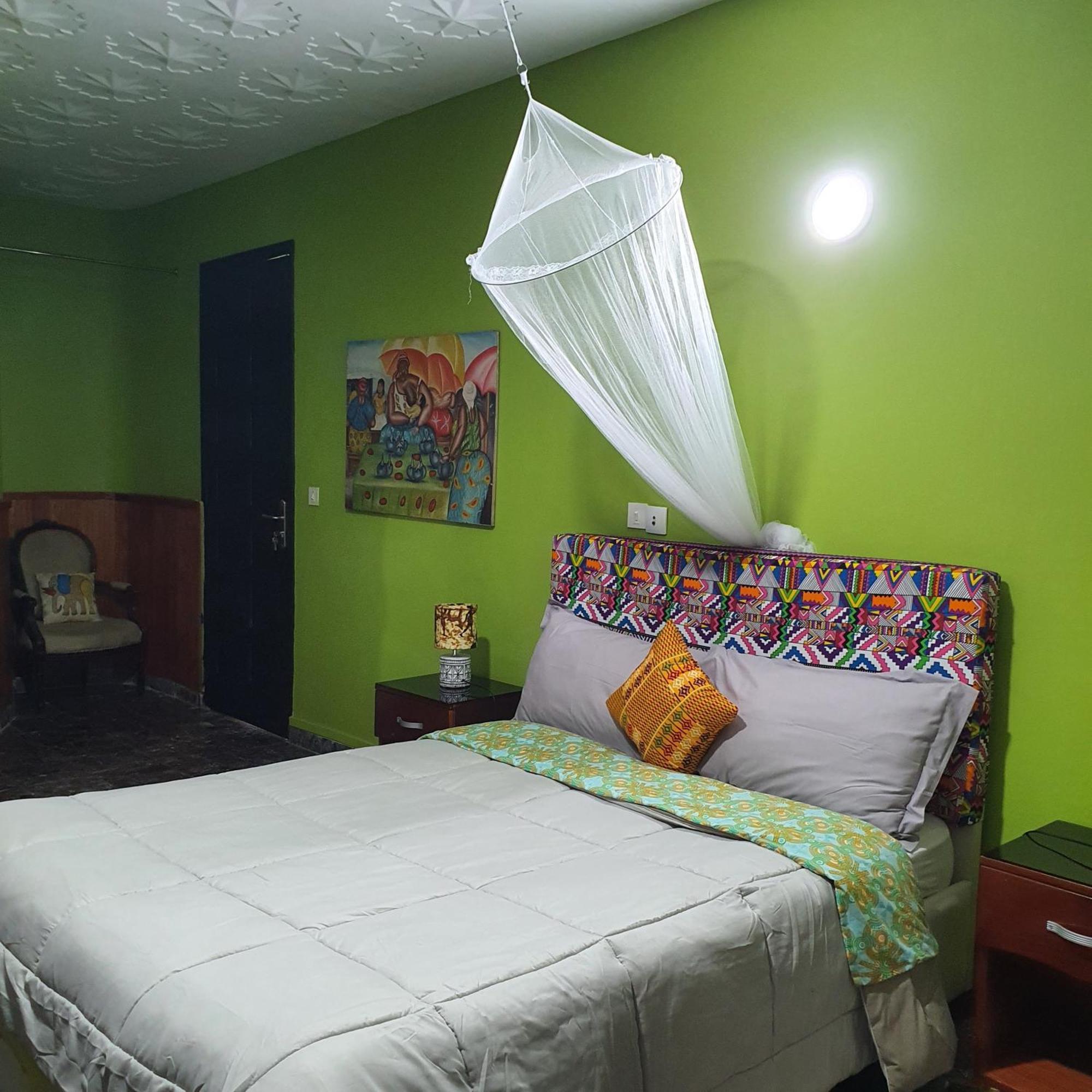 Villa Mango Abiyán Exterior foto