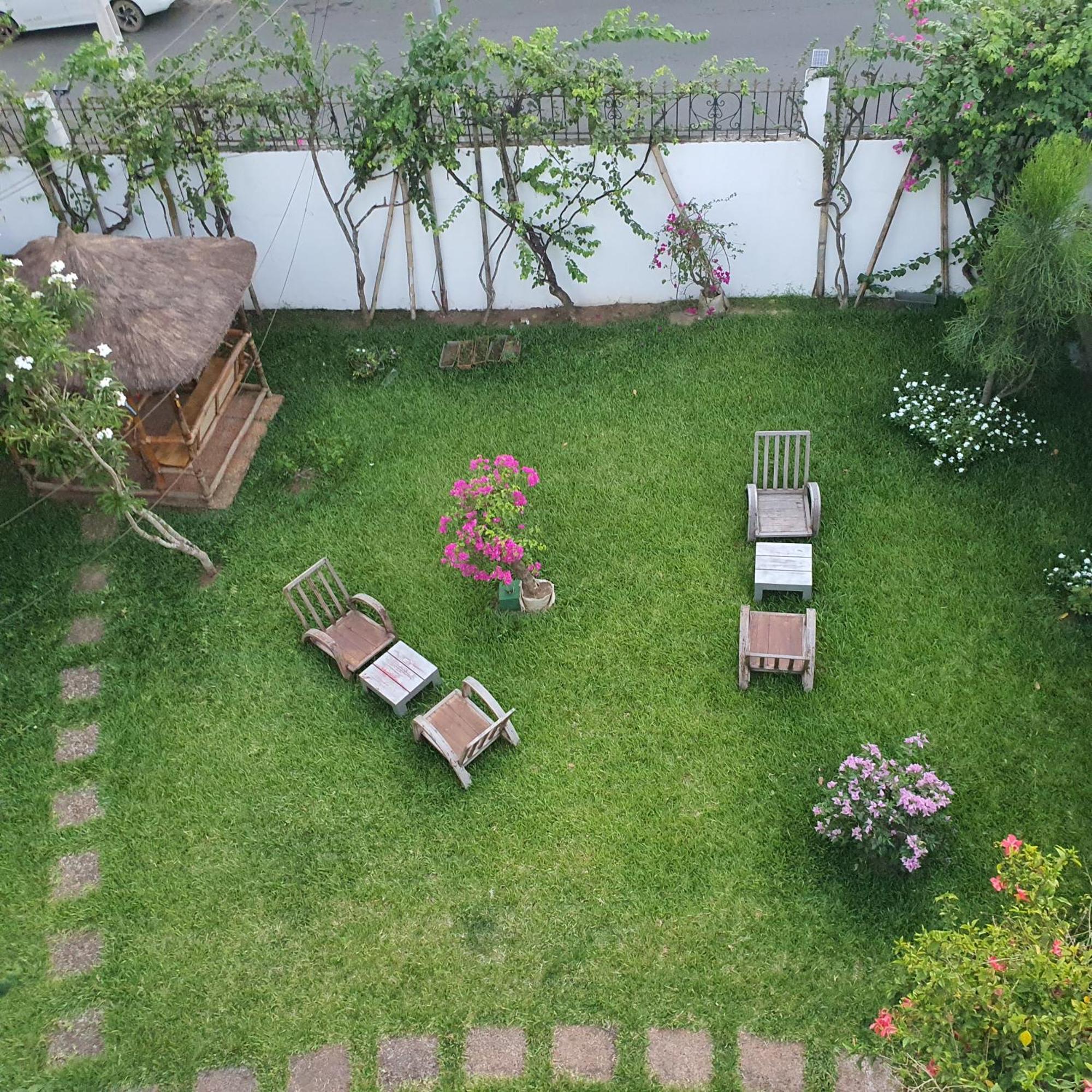 Villa Mango Abiyán Exterior foto