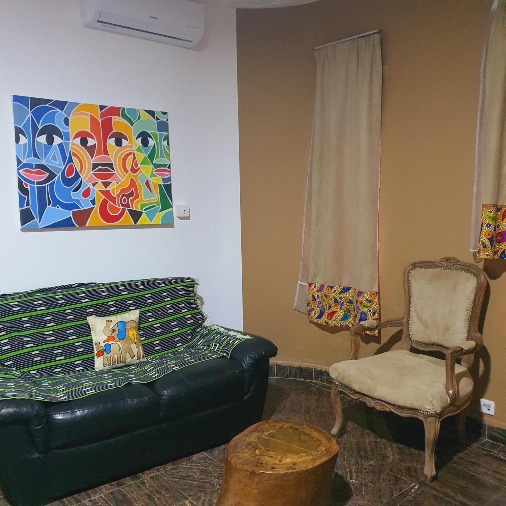 Villa Mango Abiyán Exterior foto